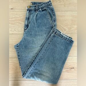 Vintage High Waisted Liz Claiborne Jeans - Size 4 Short